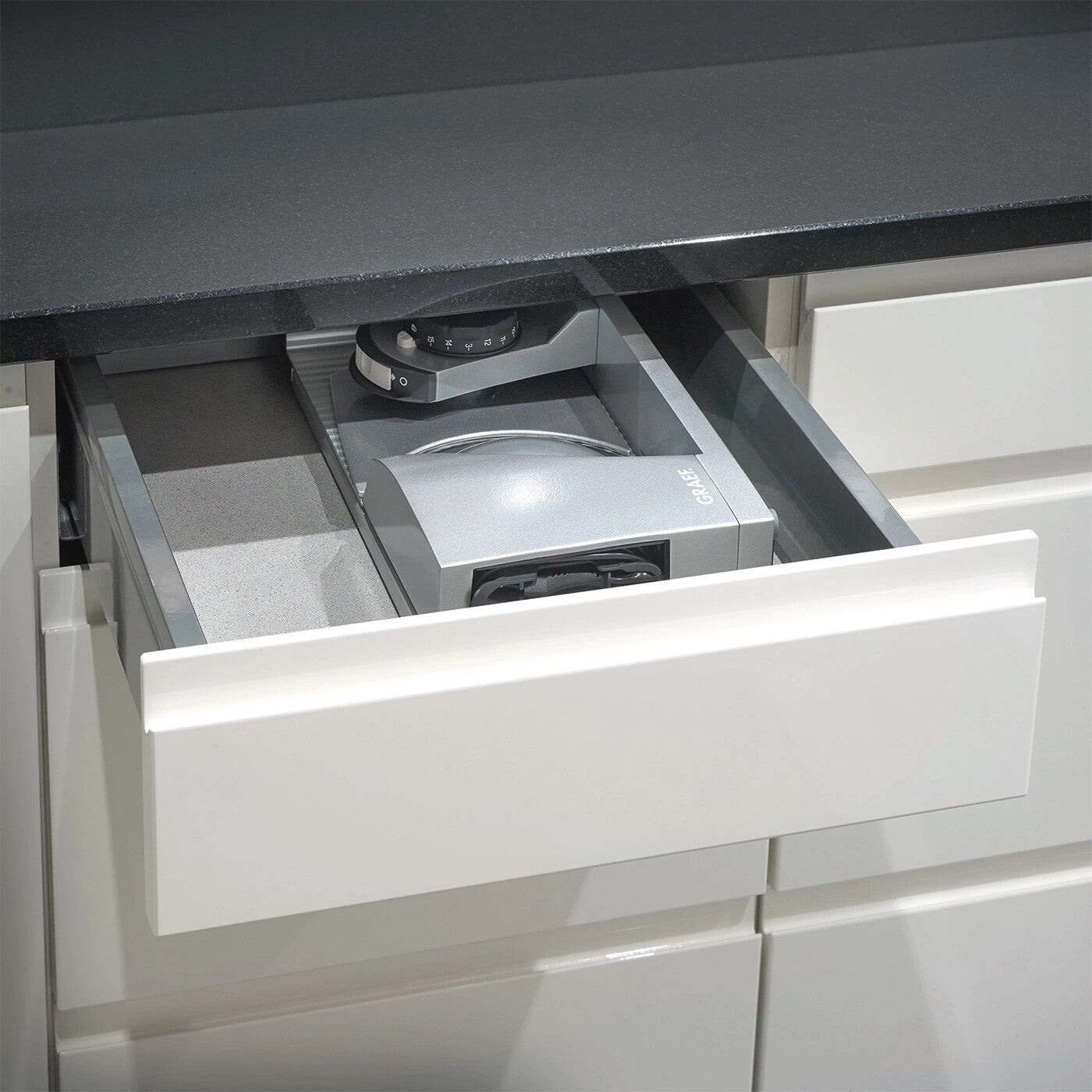 Graef MYtiny Schneidemaschine Elektro 170 W Silber