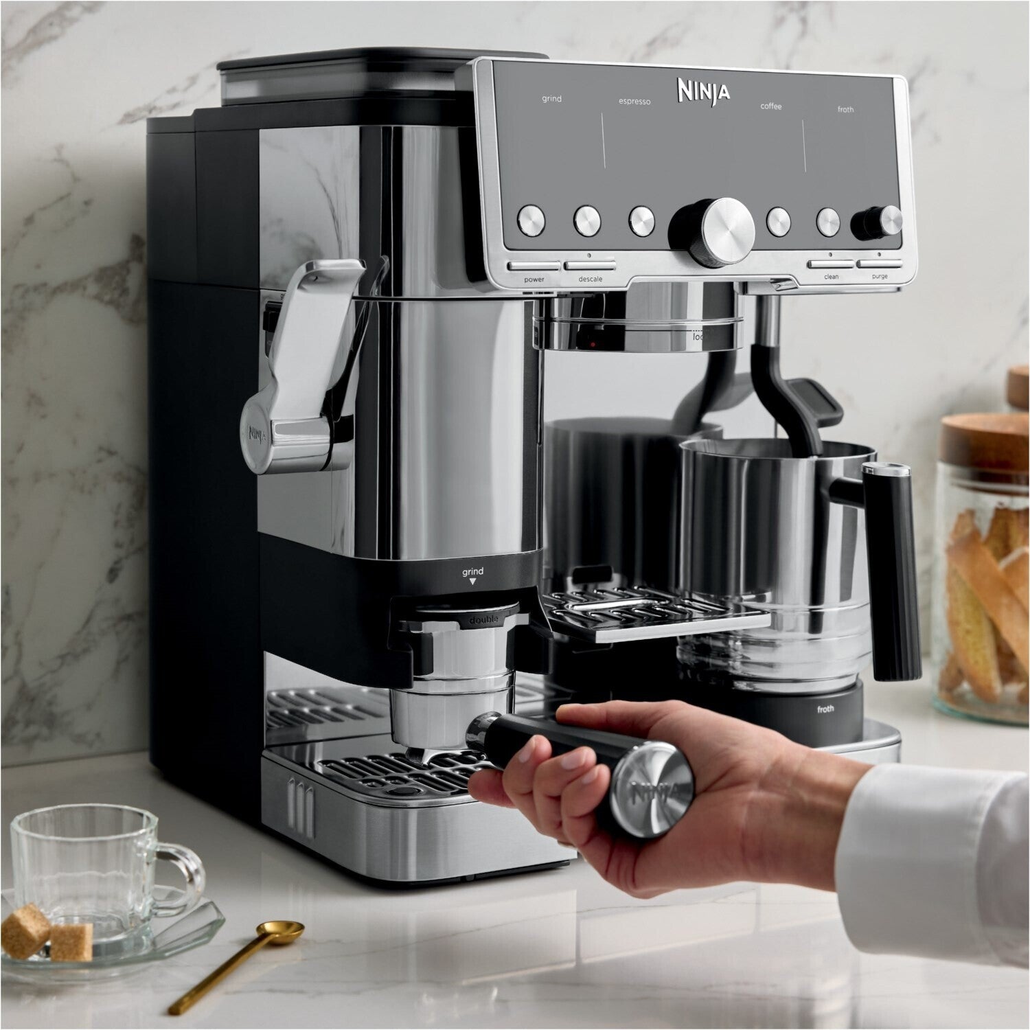 Ninja Elektro-Kleingeräte Kaffeezubereitung Espressomaschinen ES701EU Silber